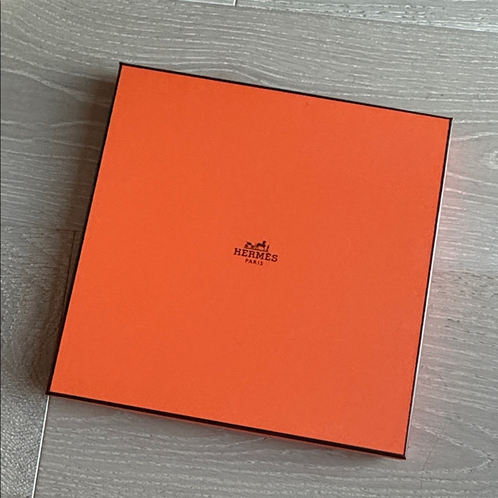 Hermès Orange Gift Box with Ribbon